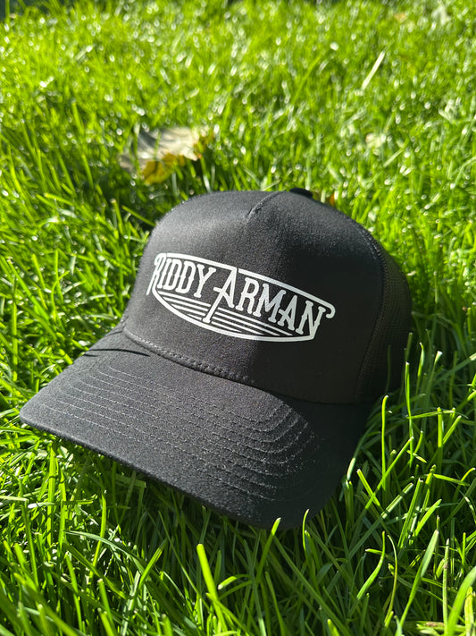 Riddy Arman trucker hat